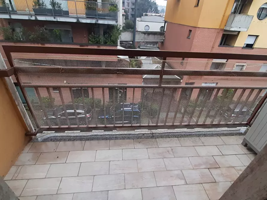 Immagine 14 di Appartamento in affitto  in via Edison 2 a Paderno Dugnano