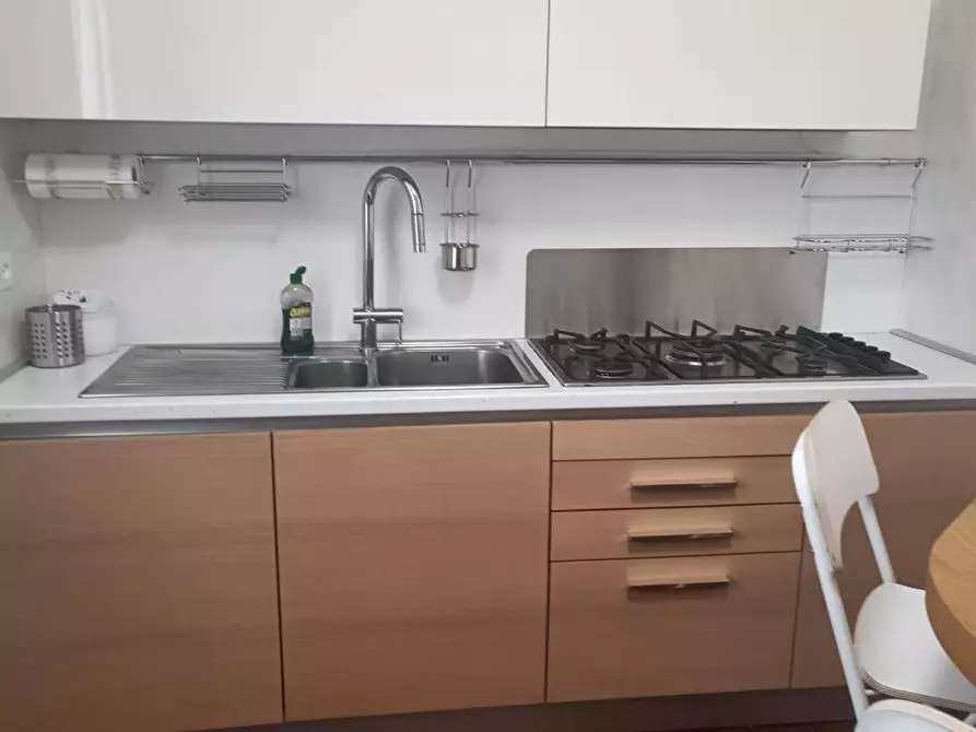 Immagine 8 di Camera in affitto  in Via IV Novembre 7 a Paderno Dugnano