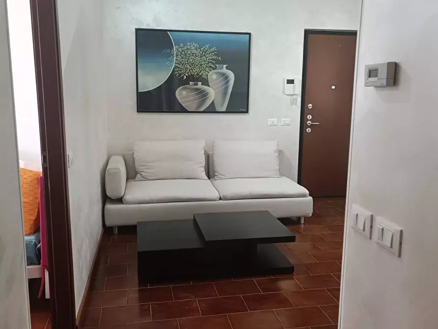 Immagine 9 di Camera in affitto  in Via IV Novembre 7 a Paderno Dugnano