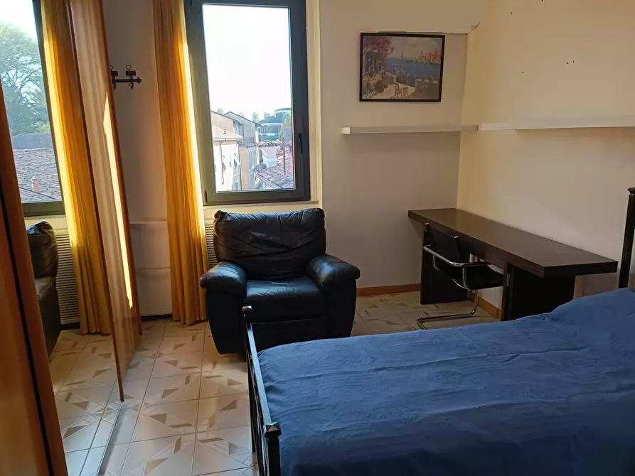 Immagine 10 di Camera in affitto  in Via Rotondi a Paderno Dugnano