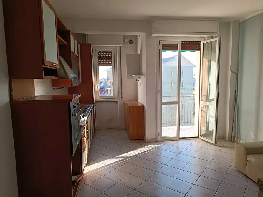 Immagine 3 di Appartamento in vendita  in Piazza Giovanni XXIII 41 a Senago