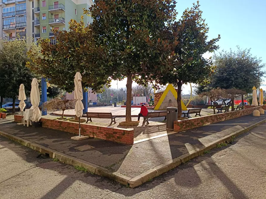 Immagine 10 di Appartamento in vendita  in Piazza Giovanni XXIII 41 a Senago