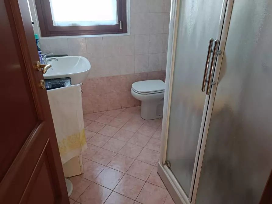 Immagine 18 di Appartamento in affitto  in via Volta 188 a Senago