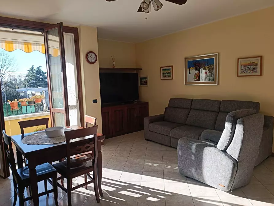 Immagine 12 di Appartamento in affitto  in via Volta 188 a Senago