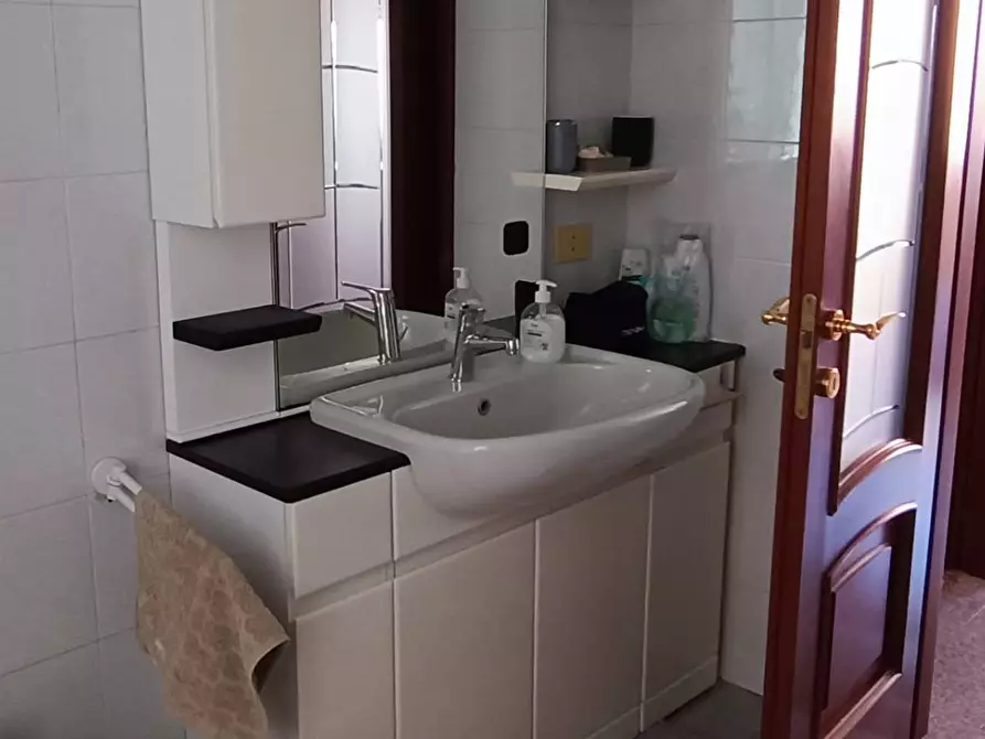 Immagine 9 di Appartamento in affitto  in via Cantù 13 a Paderno Dugnano