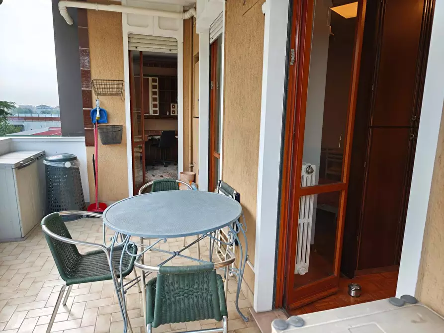 Immagine 3 di Camera in affitto  in via Trento a Paderno Dugnano