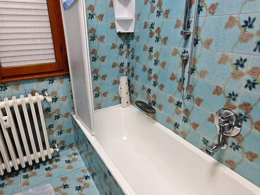 Immagine 4 di Camera in affitto  in via Trento a Paderno Dugnano