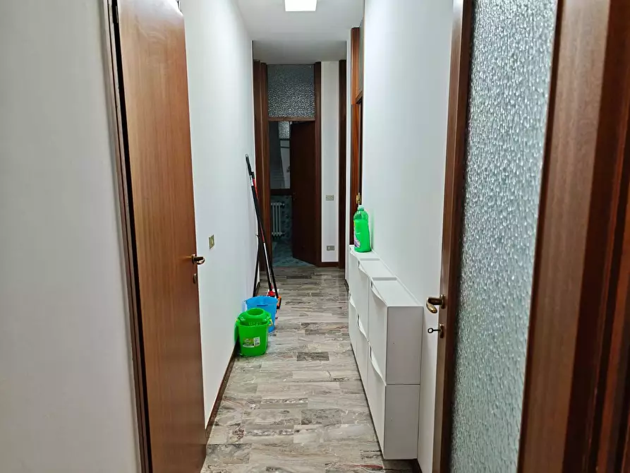 Immagine 9 di Camera in affitto  in via Trento a Paderno Dugnano