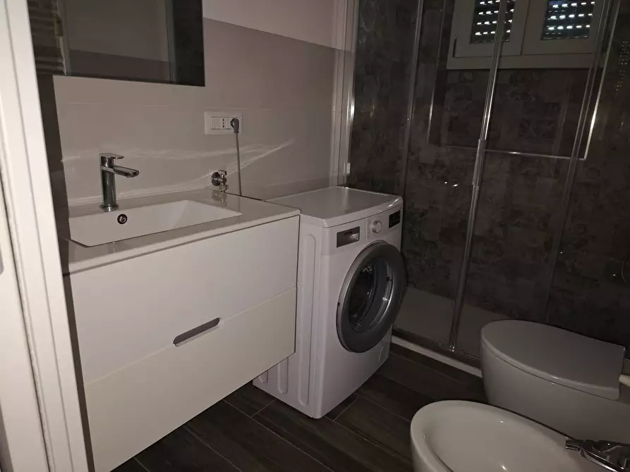 Immagine 18 di Appartamento in affitto  in Via XXV Aprile a Paderno Dugnano