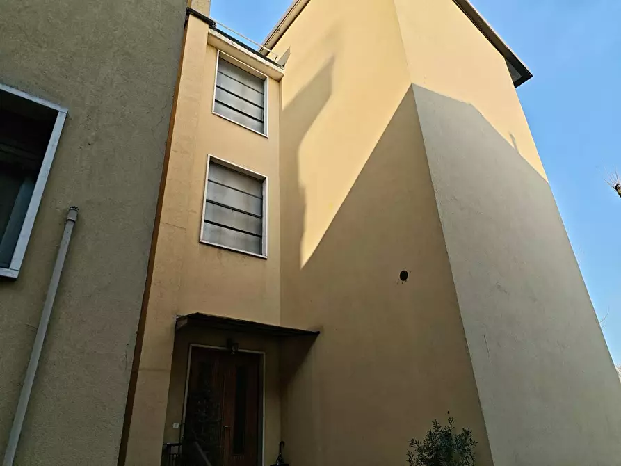 Immagine 2 di Appartamento in affitto  in Via XXV Aprile a Paderno Dugnano