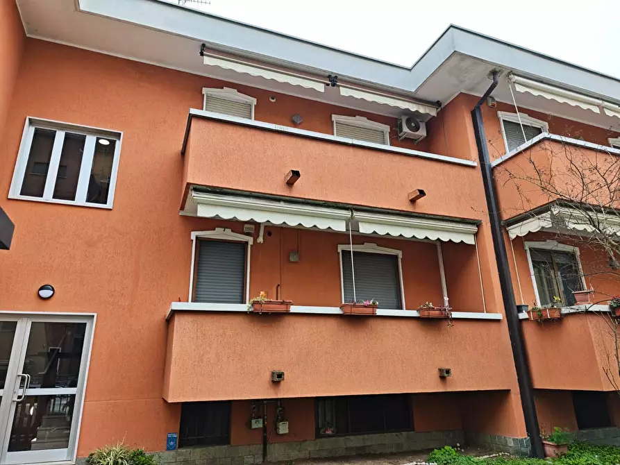 Immagine 2 di Appartamento in affitto  in via ariberto da dugnano 4 a Paderno Dugnano