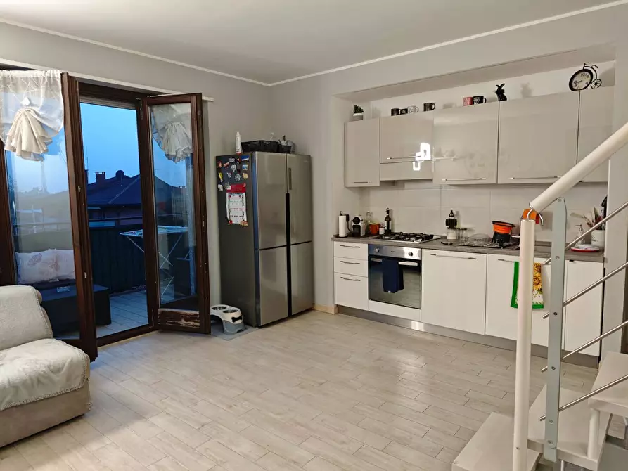 Immagine 3 di Appartamento in affitto  in via Cassinetta 49 a Desio