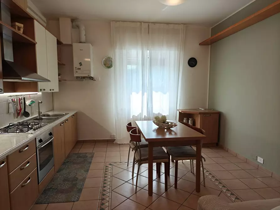 Immagine 16 di Appartamento in affitto  in via assunta 16 a Paderno Dugnano