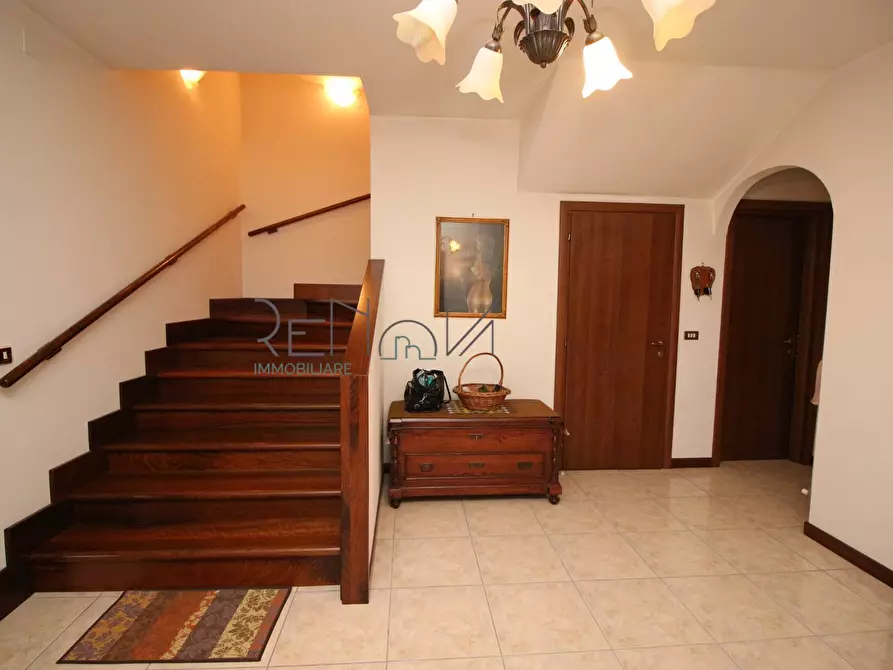 Immagine 30 di Villa in vendita  in Via Mirabilii 16B a Campli