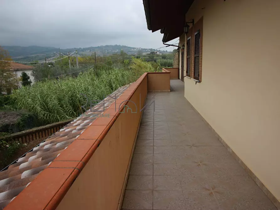 Immagine 32 di Villa in vendita  in Via Mirabilii 16B a Campli