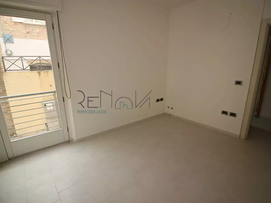 Immagine 11 di Ufficio in vendita  in via Porta Carrese 47 a Teramo