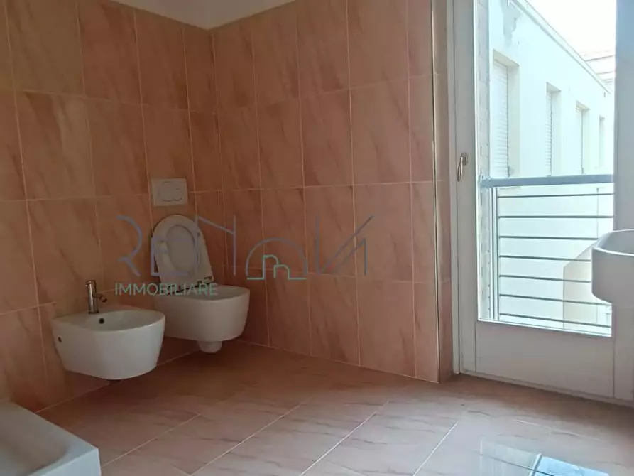 Immagine 14 di Appartamento in vendita  in via Porta Carrese 47 a Teramo