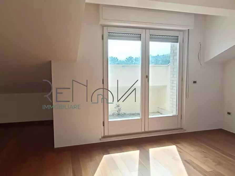 Immagine 19 di Appartamento in vendita  in via Porta Carrese 47 a Teramo