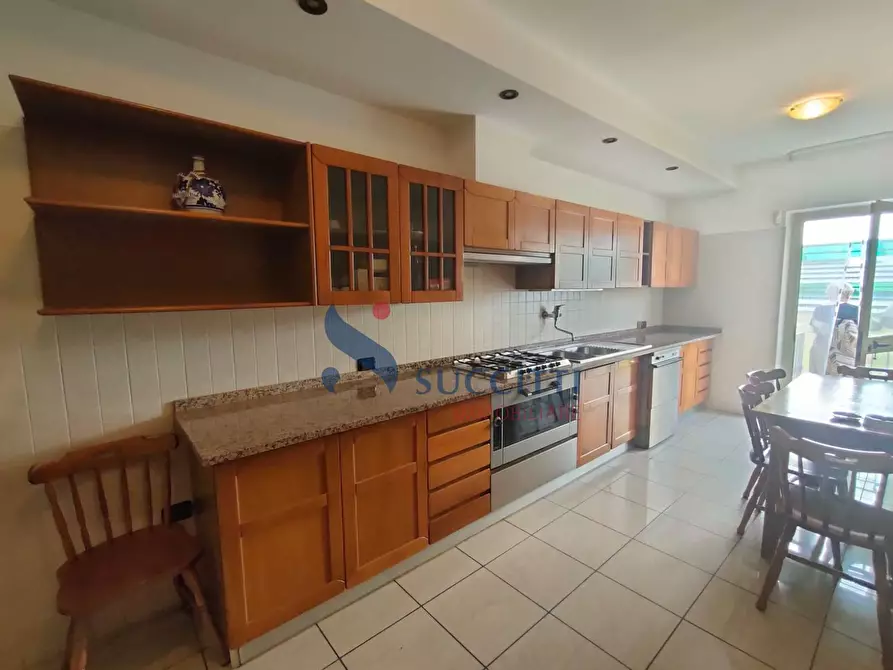 Immagine 10 di Appartamento in vendita  in Lungomare Sirena 155 a Tortoreto