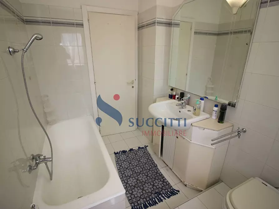 Immagine 25 di Appartamento in vendita  in Via Castellano 1 a Martinsicuro