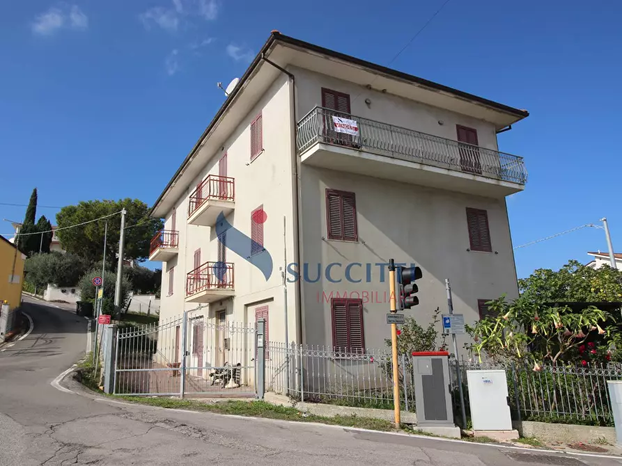 Immagine 2 di Casa indipendente in vendita  in Via Indipendenza a Monteprandone