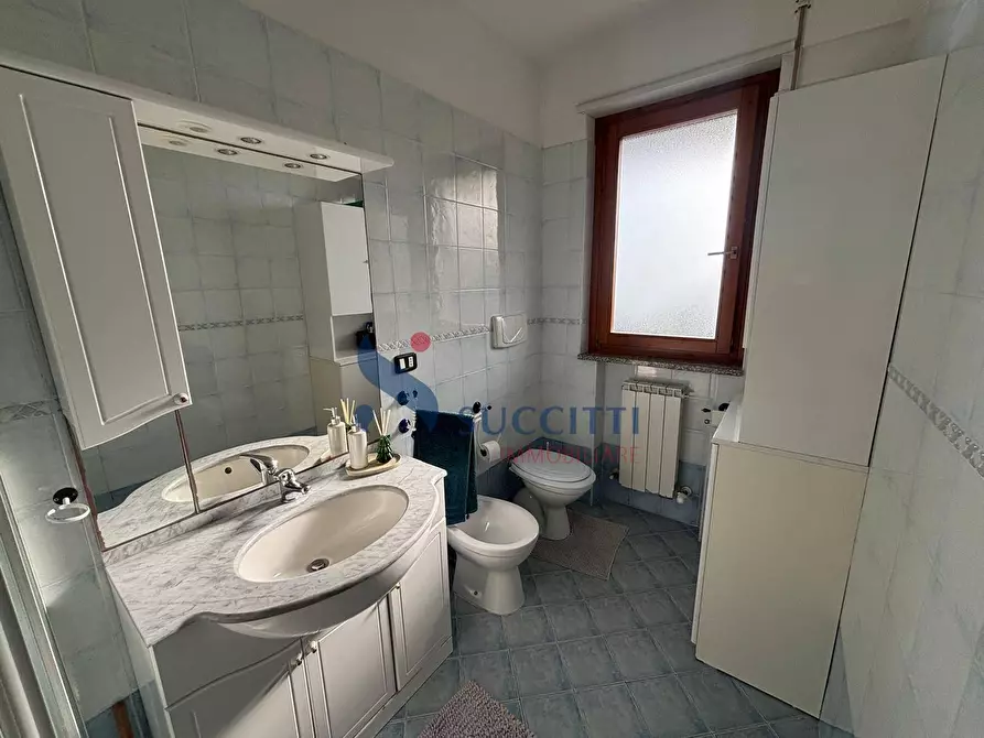 Immagine 26 di Appartamento in vendita  in Via Belvedere a Tortoreto