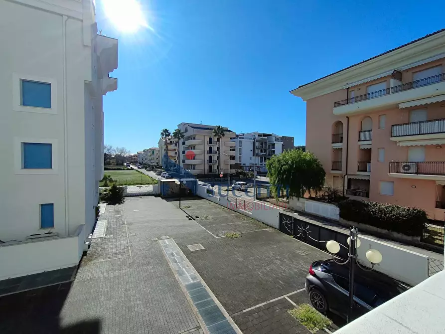 Immagine 14 di Appartamento in vendita  in via Camillo Benso di Cavour 22 a Tortoreto