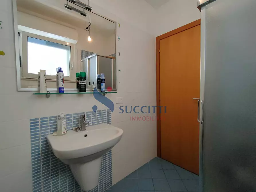 Immagine 26 di Appartamento in vendita  in via Camillo Benso di Cavour 22 a Tortoreto