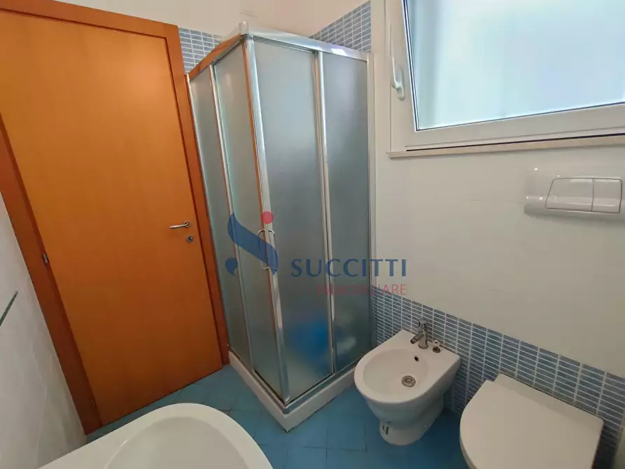 Immagine 27 di Appartamento in vendita  in via Camillo Benso di Cavour 22 a Tortoreto