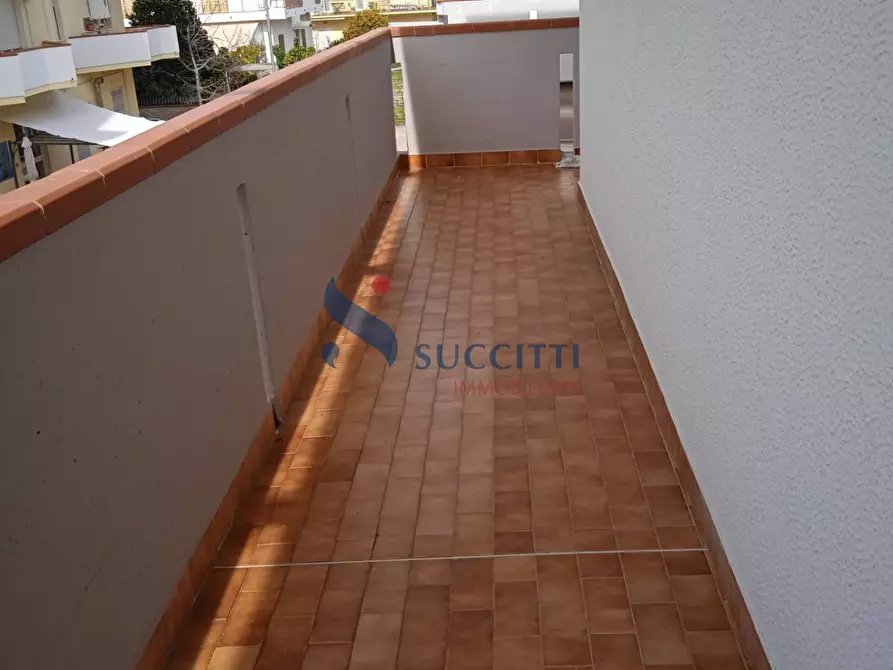 Immagine 3 di Appartamento in vendita  in Via Mincio 14/A a Alba Adriatica