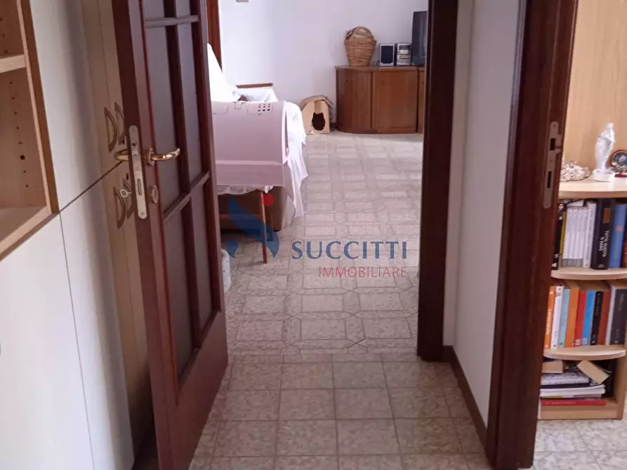 Immagine 13 di Appartamento in vendita  in Via Mincio 14/A a Alba Adriatica