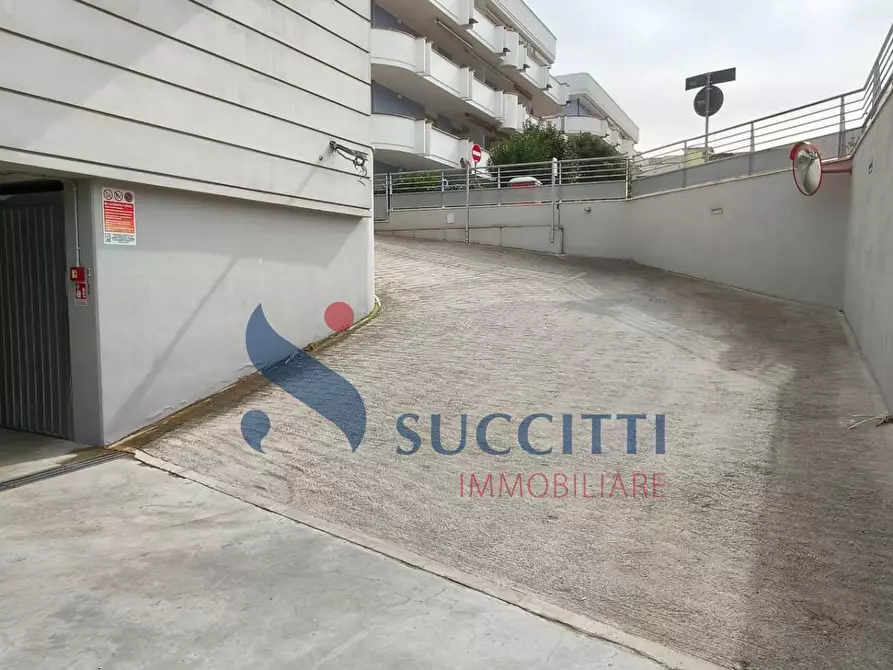 Immagine 26 di Appartamento in vendita  in Via Merano 12 a Giulianova