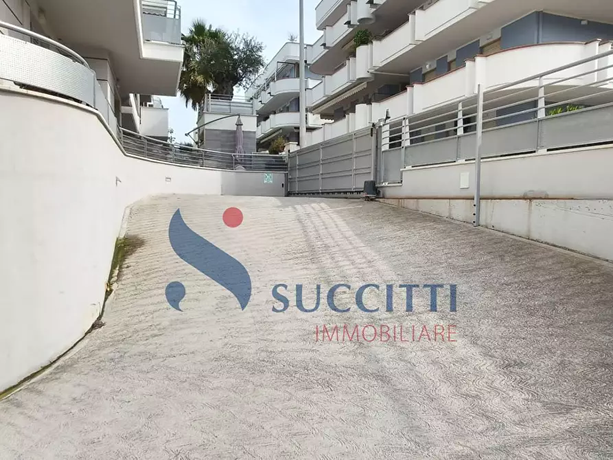 Immagine 27 di Appartamento in vendita  in Via Merano 12 a Giulianova