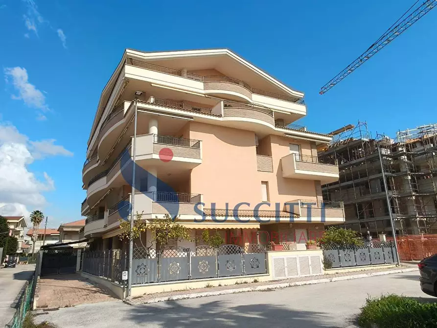 Immagine 34 di Appartamento in affitto  in Via Corradino D'Ascanio 16 a Tortoreto