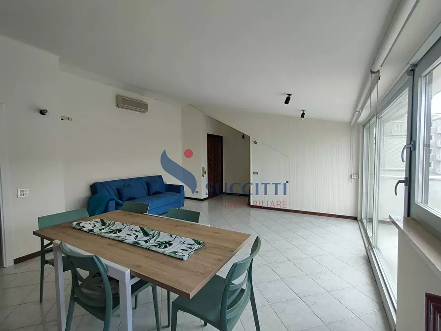 Immagine 3 di Appartamento in vendita  in Via Gioacchino Rossini 10 a Tortoreto