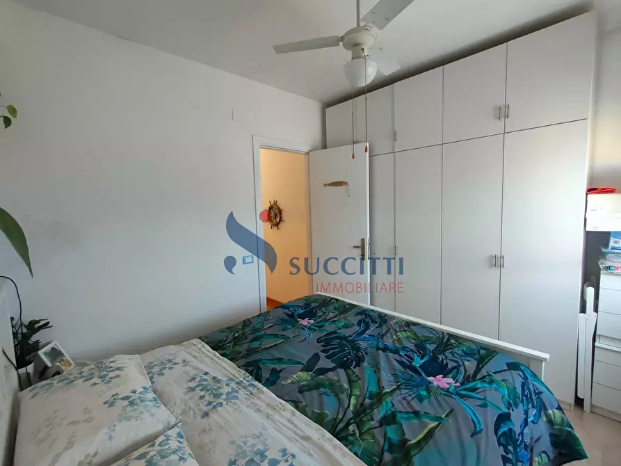 Immagine 11 di Appartamento in vendita  in via G. Pepe 61 a Tortoreto