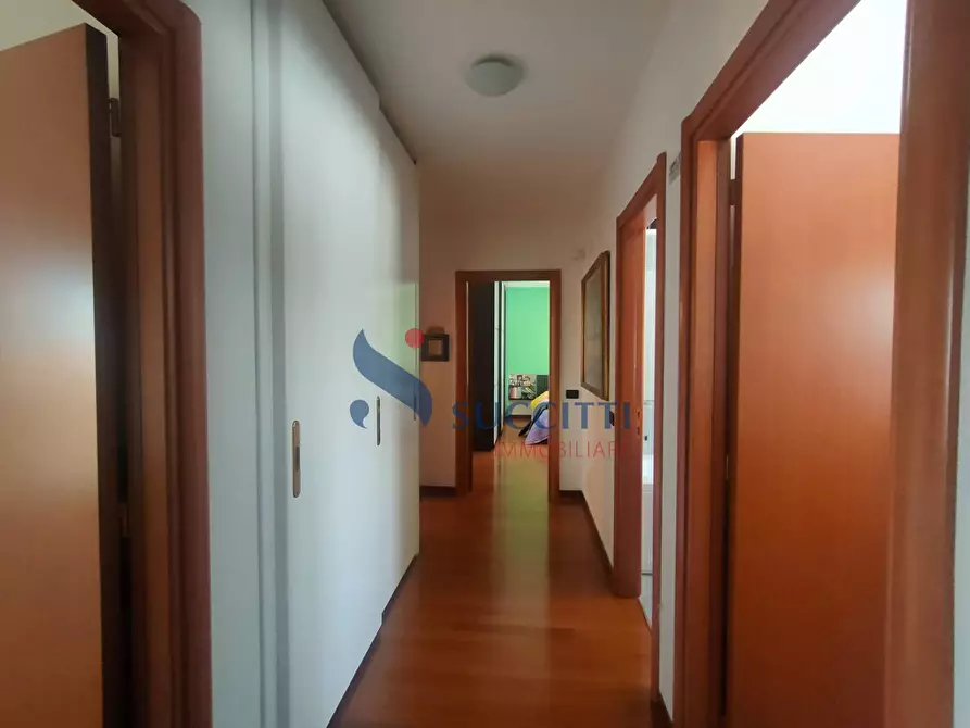 Immagine 14 di Appartamento in vendita  in via Guttuso 6 a Tortoreto