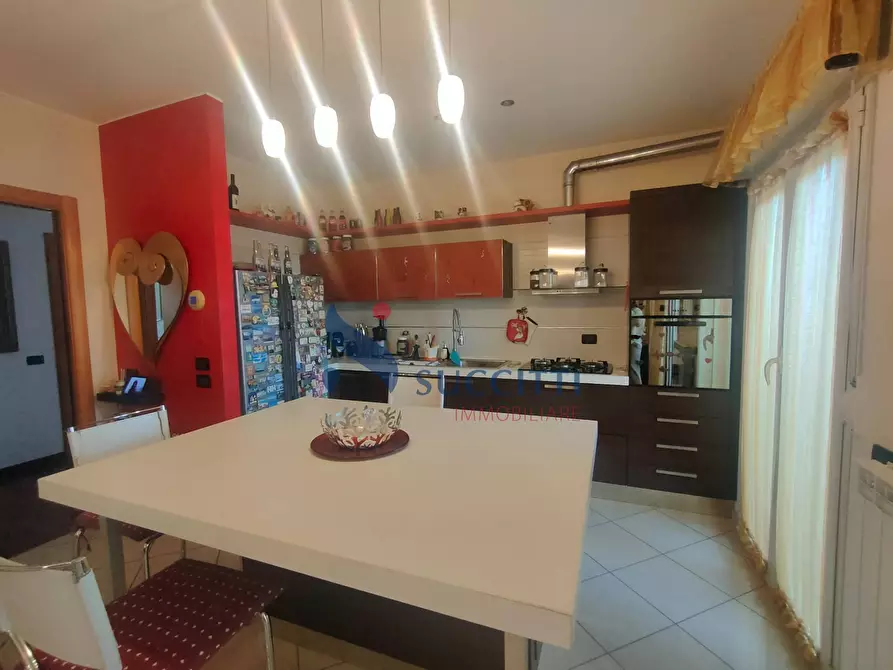 Immagine 10 di Appartamento in vendita  in via Guttuso 6 a Tortoreto
