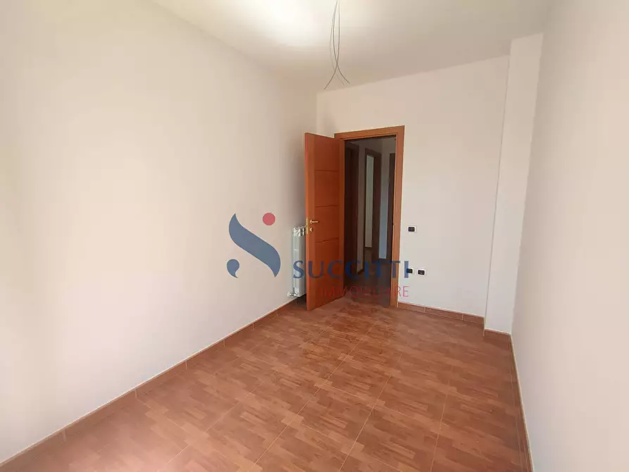 Immagine 28 di Appartamento in vendita  in Via 2 Giugno a Tortoreto