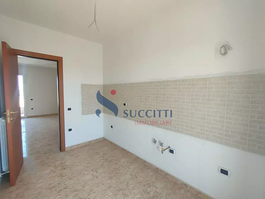Immagine 8 di Appartamento in vendita  in Via 2 Giugno a Tortoreto