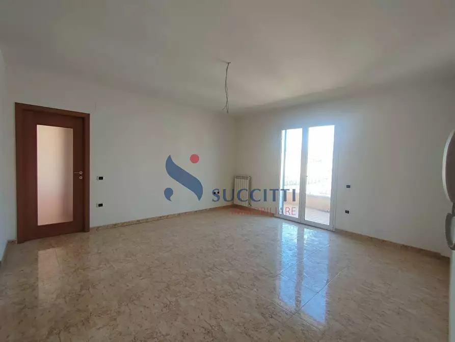 Immagine 2 di Appartamento in vendita  in Via 2 Giugno a Tortoreto