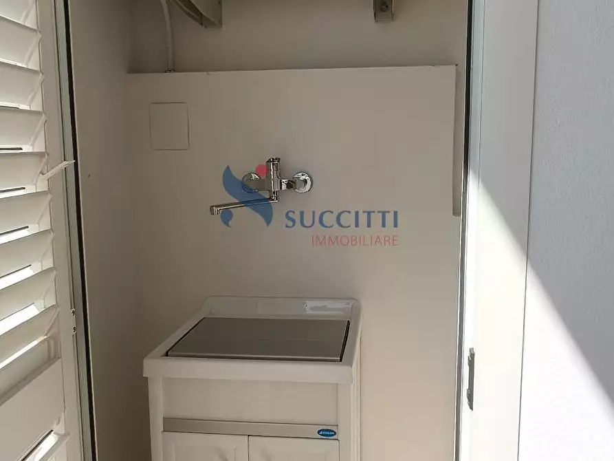 Immagine 35 di Appartamento in affitto  in Lungomare Sirena angolo Via Gabriele D'Annunzio a Tortoreto