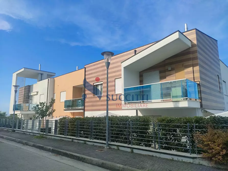 Immagine 1 di Appartamento in vendita  in via Tazio Nuvolari 3 a Tortoreto