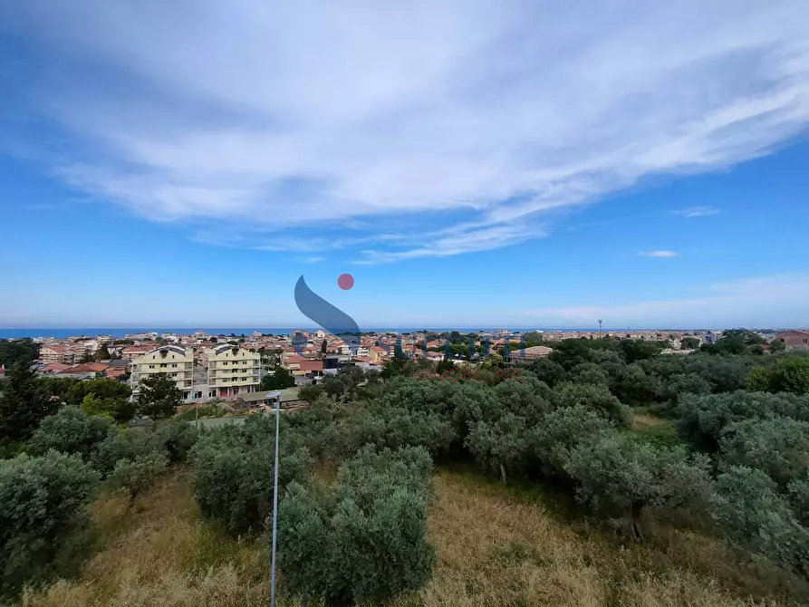 Immagine 40 di Appartamento in vendita  in via Tazio Nuvolari 3 a Tortoreto