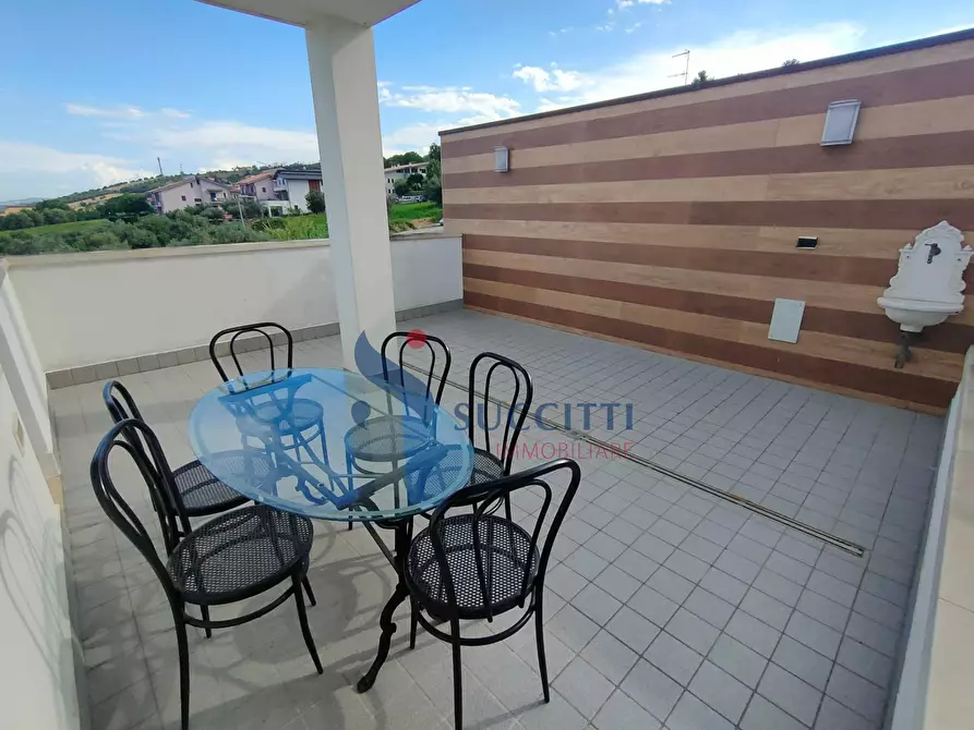 Immagine 32 di Appartamento in vendita  in via Tazio Nuvolari 3 a Tortoreto