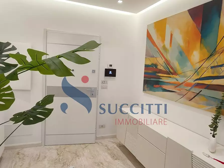 Immagine 2 di Appartamento in affitto  in Lungomare Sirena n. 338 angolo Via G. D'Annunzio a Tortoreto