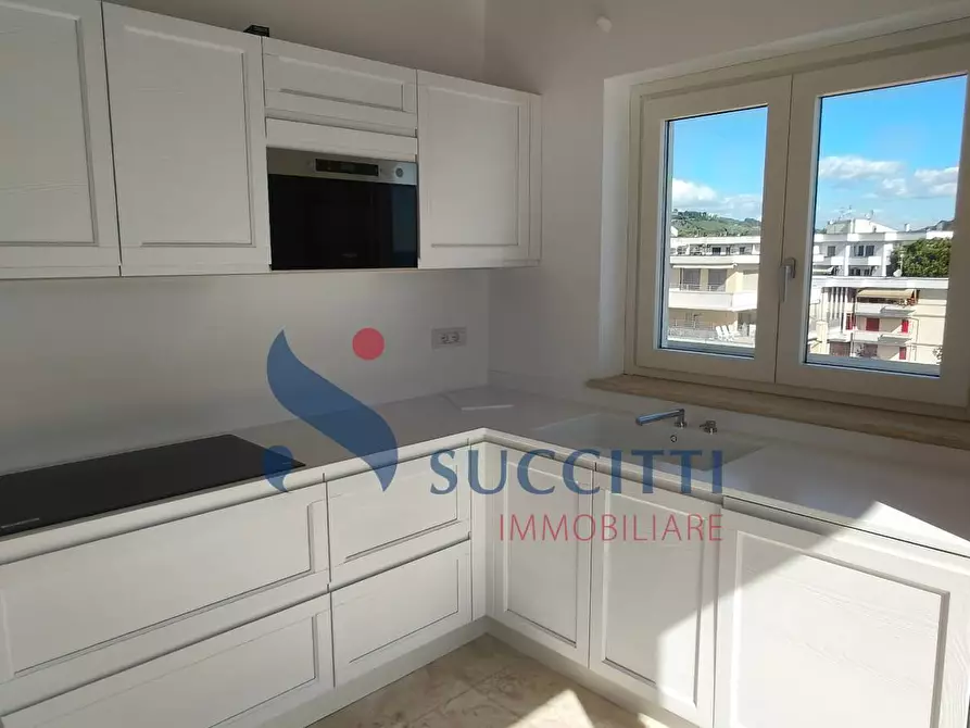 Immagine 15 di Appartamento in affitto  in Lungomare Sirena n. 338 angolo Via G. D'Annunzio a Tortoreto