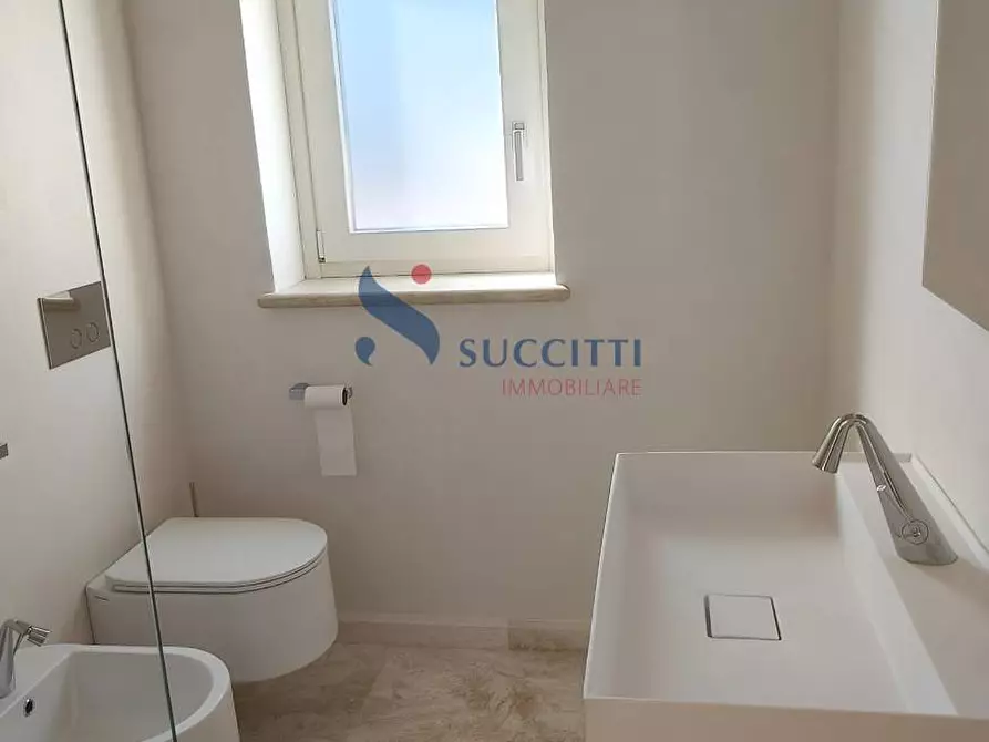 Immagine 37 di Appartamento in affitto  in Lungomare Sirena n. 338 angolo Via G. D'Annunzio a Tortoreto
