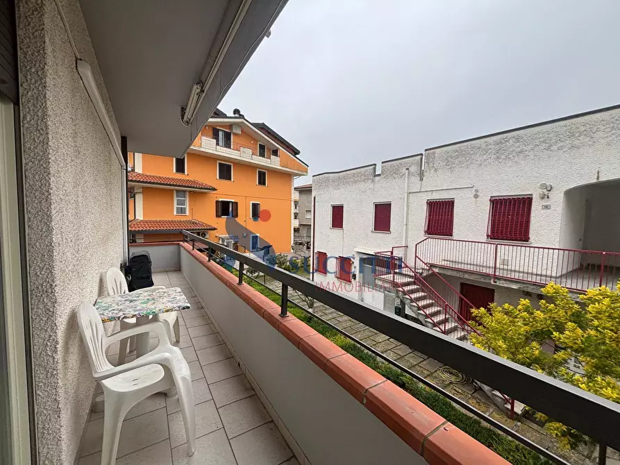 Immagine 10 di Appartamento in affitto  in Piazza Galvaligi a Tortoreto