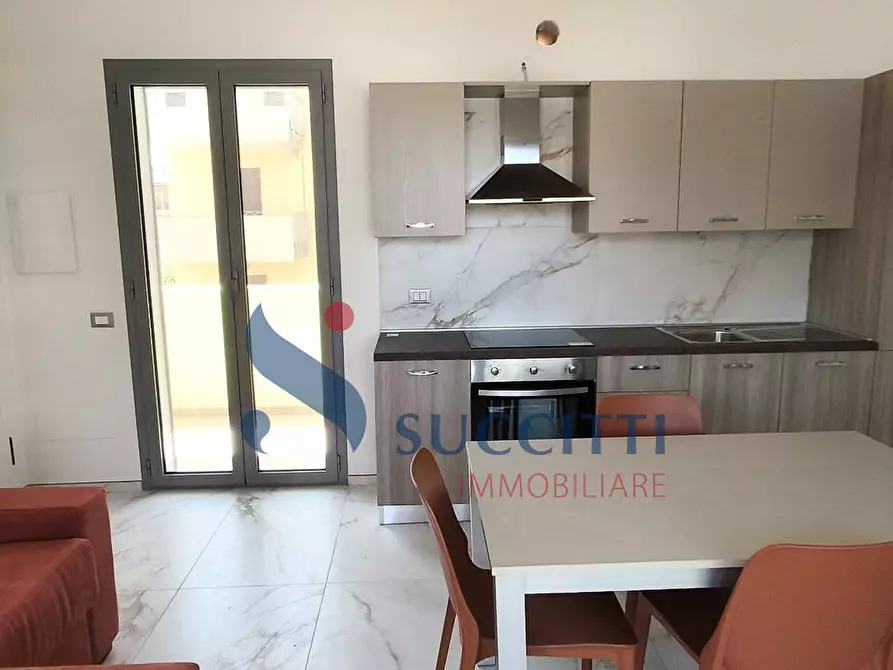 Immagine 4 di Appartamento in vendita  in via Rovigo a Alba Adriatica